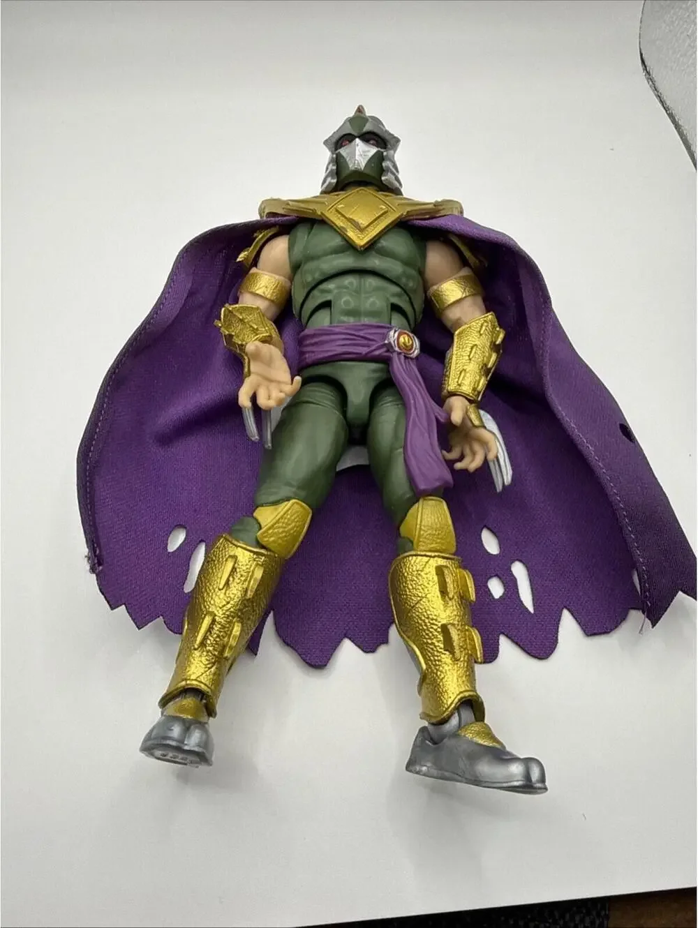 Hasbro Power Rangers X TMNT Lightning Collection Morphed Shredder Action Figure